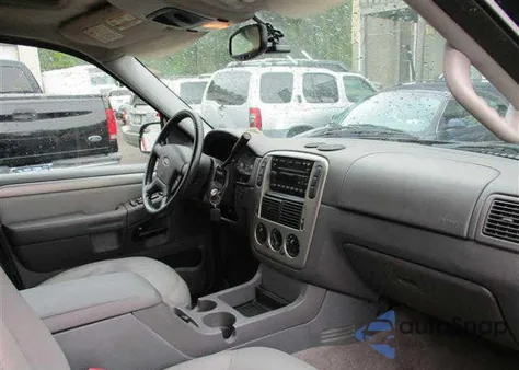 2004 Ford Explorer Xlt/Xlt Sport/Nbx z USA, uszkodzony, nr VIN 1FMZU73E94UB83341